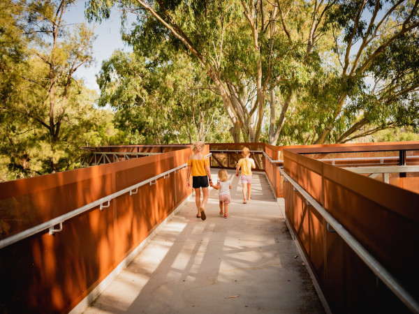 A Day and Night at The Big Rig